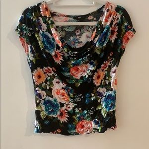 Floral top
